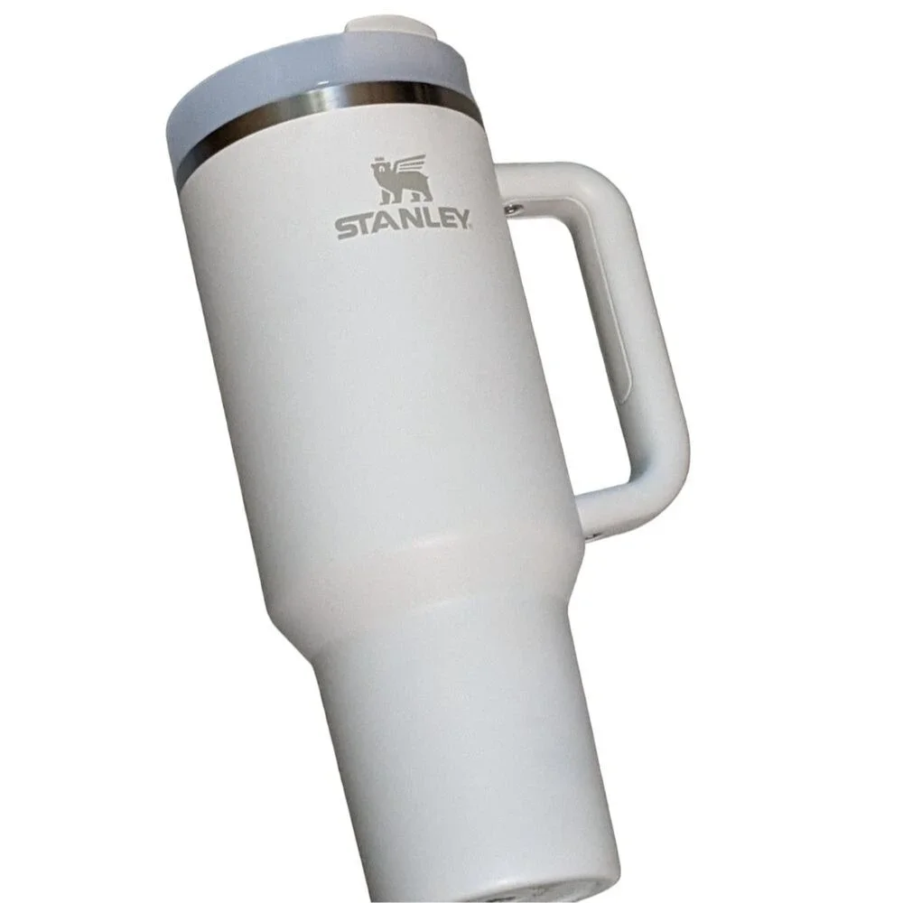 Stanley 40 oz Quencher Flow State Stainless Steel Vacuum Insulated Tumbler